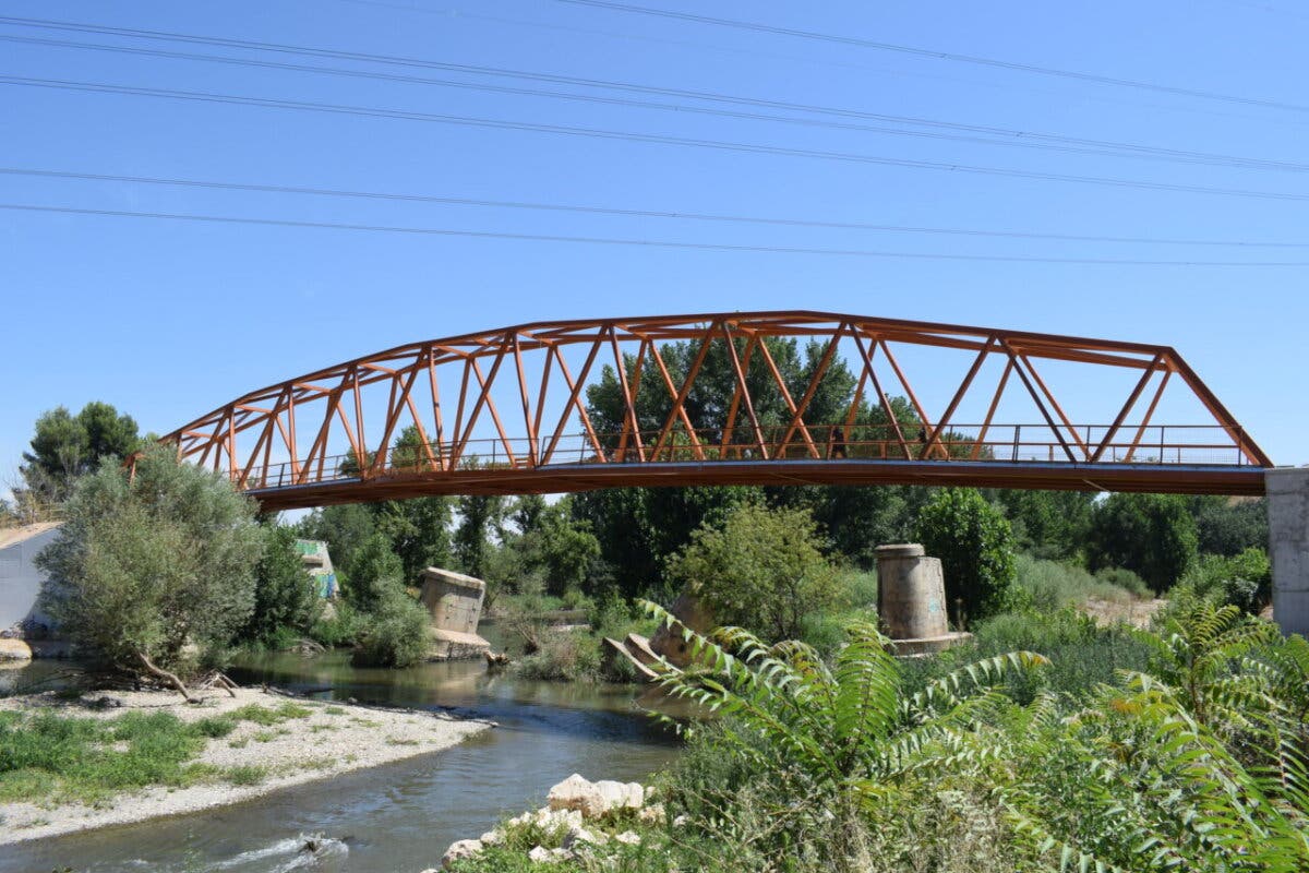 Inaugurado el nuevo puente peatonal sobre el río Henares que une Mejorada, San Fernando y Torrejón