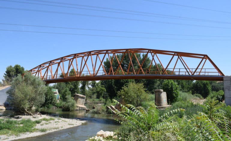 Inaugurado el nuevo puente peatonal sobre el río Henares que une Mejorada, San Fernando y Torrejón