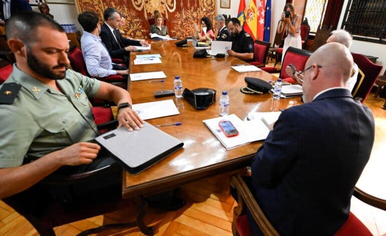 Drones con visión nocturna para evitar botellones en las Fiestas de Alcalá de Henares