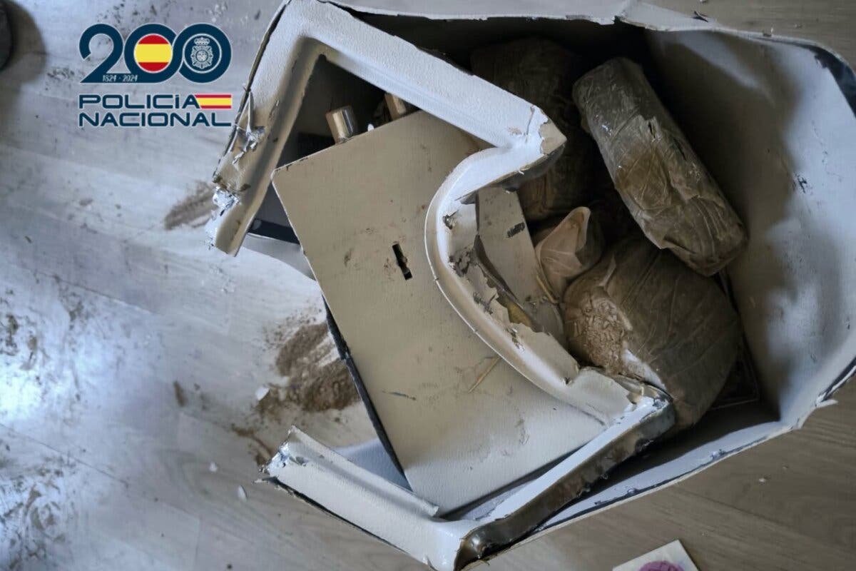 Dos operaciones en 72 horas en Moratalaz: detenidos con 10 kilos de marihuana y 4 de heroína