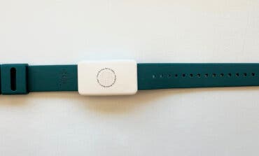Alcalá de Henares estrena pulseras inteligentes para proteger del calor a los operarios de limpieza