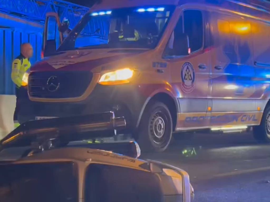 Herido grave un motorista en un choque frontal con un coche en Madrid