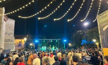Las Ferias de Alcalá encaran su recta final con Los Secretos, el desfile de carrozas y los fuegos artificiales