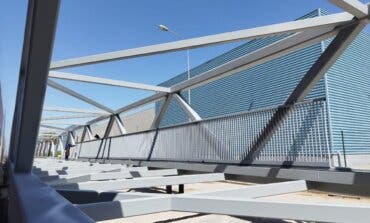 Madrid corta la M-40 este fin de semana para instalar una pasarela de 100 metros entre Puente y Villa de Vallecas
