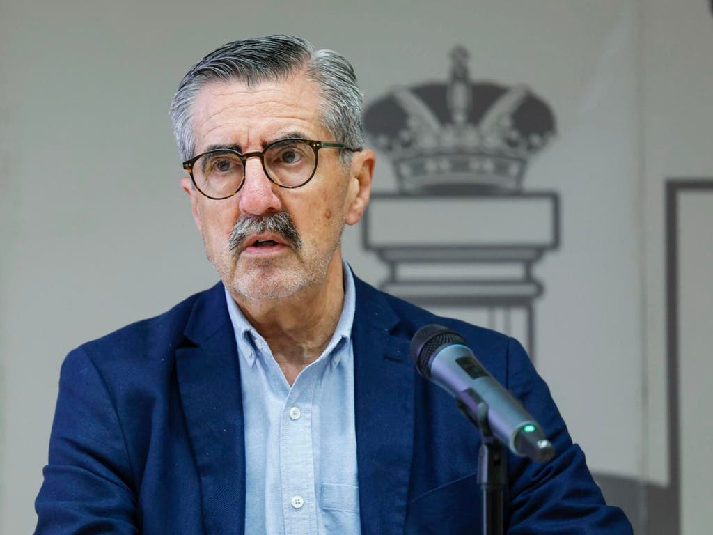 Ingresado por intento de suicidio el excomisionado de la DANA que dimitió por falsificar su currículum