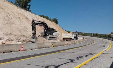 La Comunidad de Madrid repara en Villar del Olmo y Santorcaz dos carreteras dañadas por las borrascas de marzo