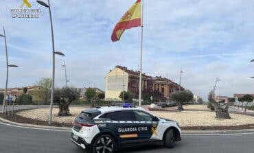 Detenidos por robos en bares de Villanueva de la Torre y Alovera tras ser sorprendidos dentro de un local
