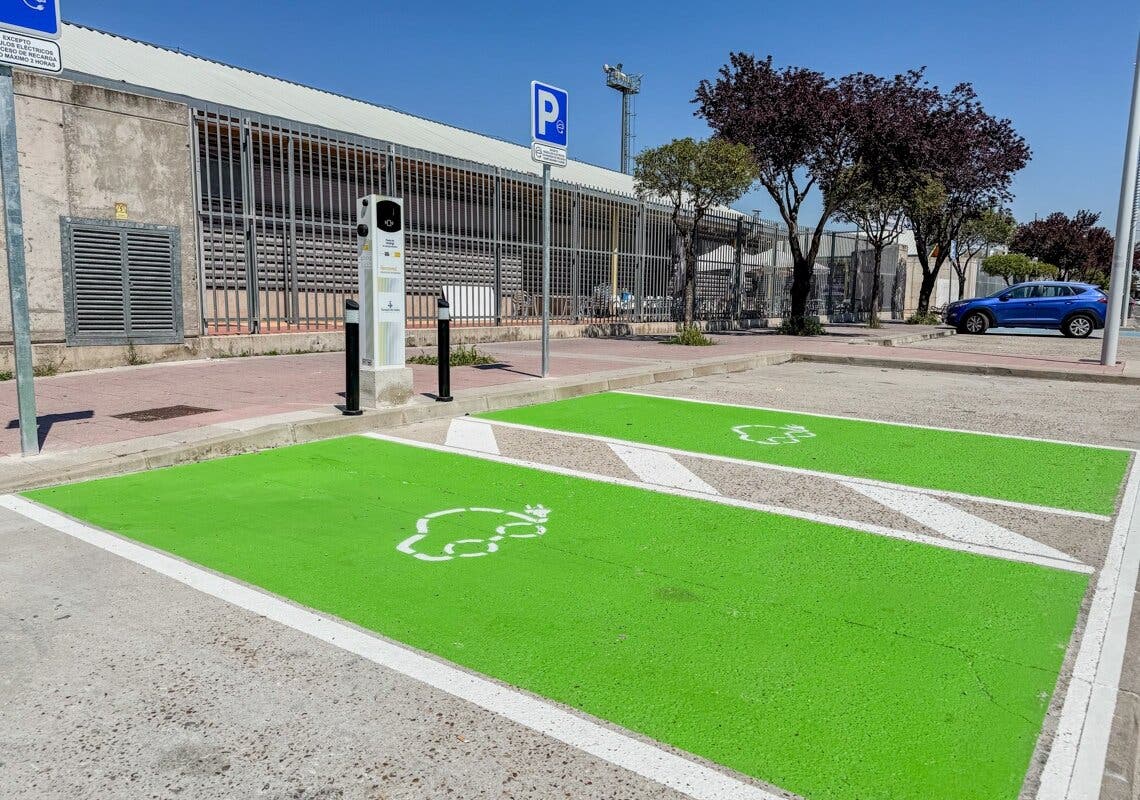 Los 22 puntos de recarga de vehículos eléctricos de Torrejón, gratis hasta el 22 de septiembre