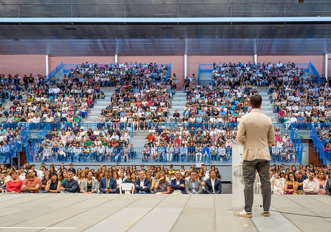 Torrejón premia a sus 245 mejores estudiantes por su esfuerzo en el curso pasado