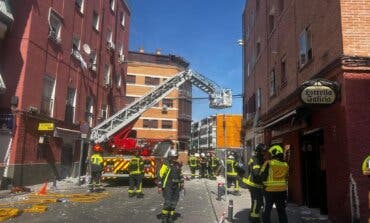 Hallado un segundo cadáver entre los escombros de la explosión de Puente de Vallecas