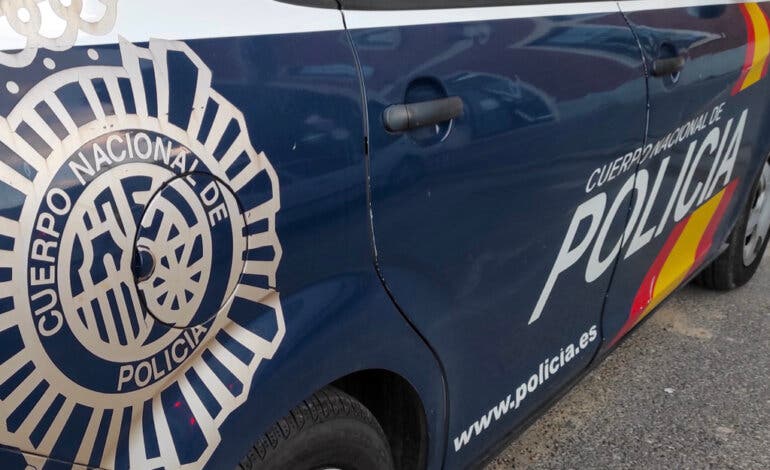 La Policía acude a la calle Lisboa de Torrejón tras un aviso por disparos