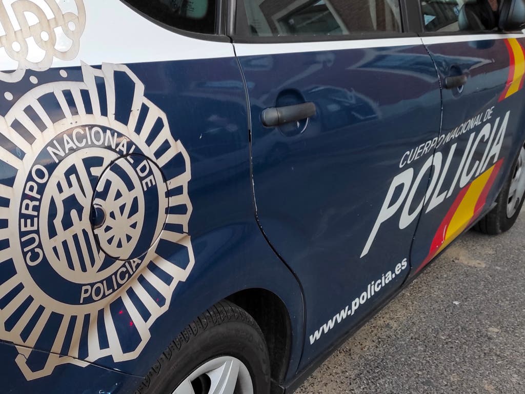 La Policía acude a la calle Lisboa de Torrejón tras un aviso por disparos