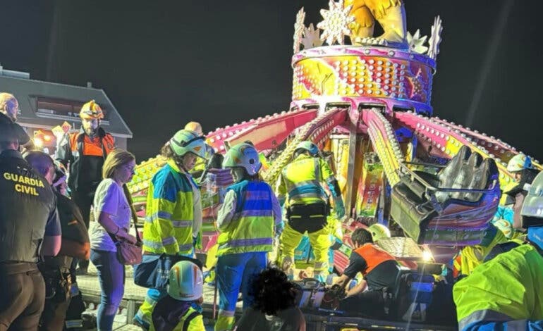 Tres jóvenes heridos en un accidente en una atracción en las Fiestas de Ciempozuelos