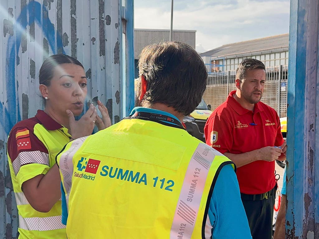 Muere un hombre al caer del tejado de una nave en Torrejón de Ardoz