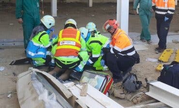 Herido grave un trabajador tras caer de una escalera en Alcorcón