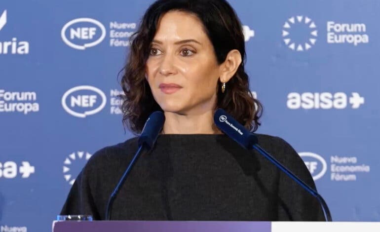 Ayuso presume del éxito de la Fórmula 1 en Madrid con 45.000 entradas vendidas ya y 25 millones recaudados