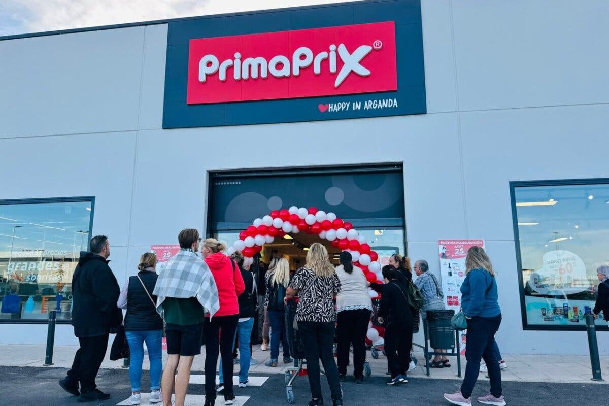 Primaprix abre una nueva tienda en Arganda y genera colas en su primer día