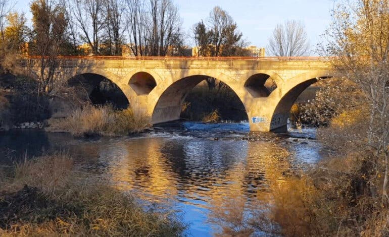 Villalbilla exige soluciones por el cierre total del Puente de Zulema