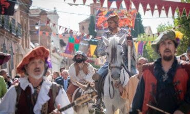 El Mercado Cervantino de Alcalá de Henares vive su gran fin de semana con más de 400 puestos y 300 actividades