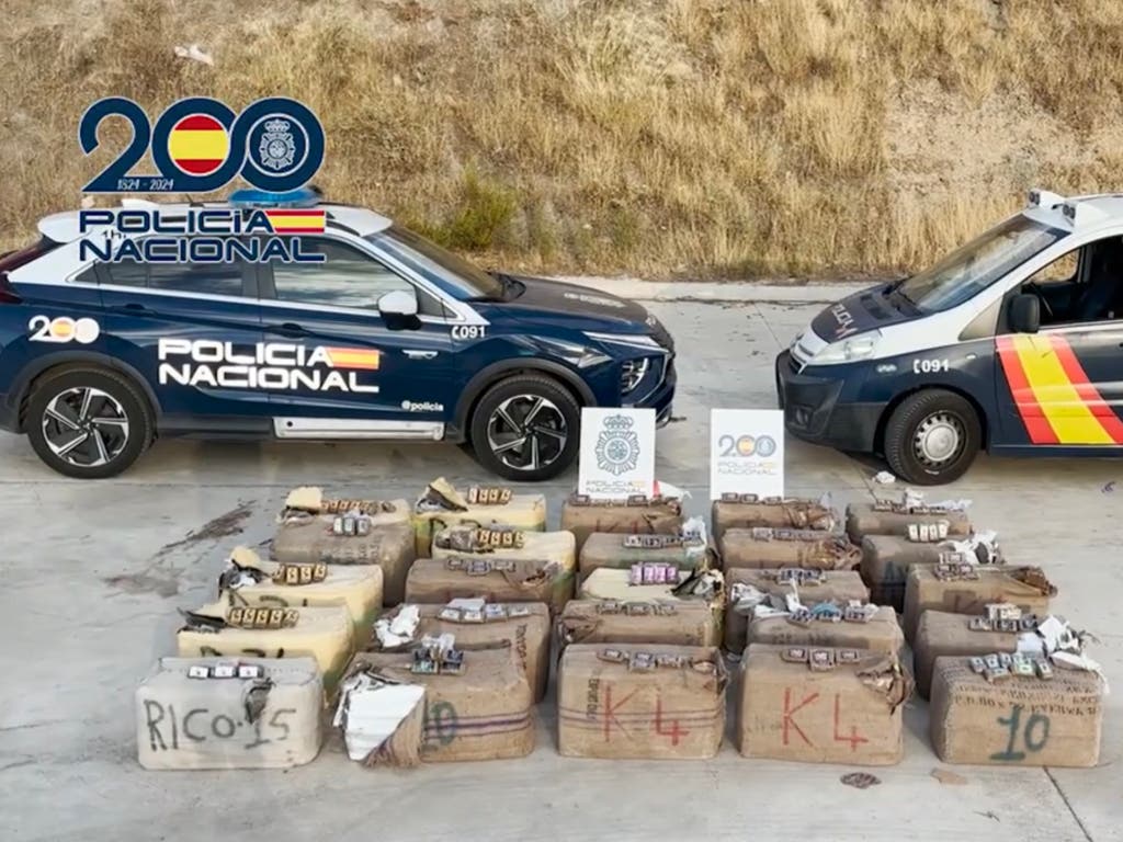 Detenido en Torrejón el conductor de una furgoneta cargada con una tonelada de hachís