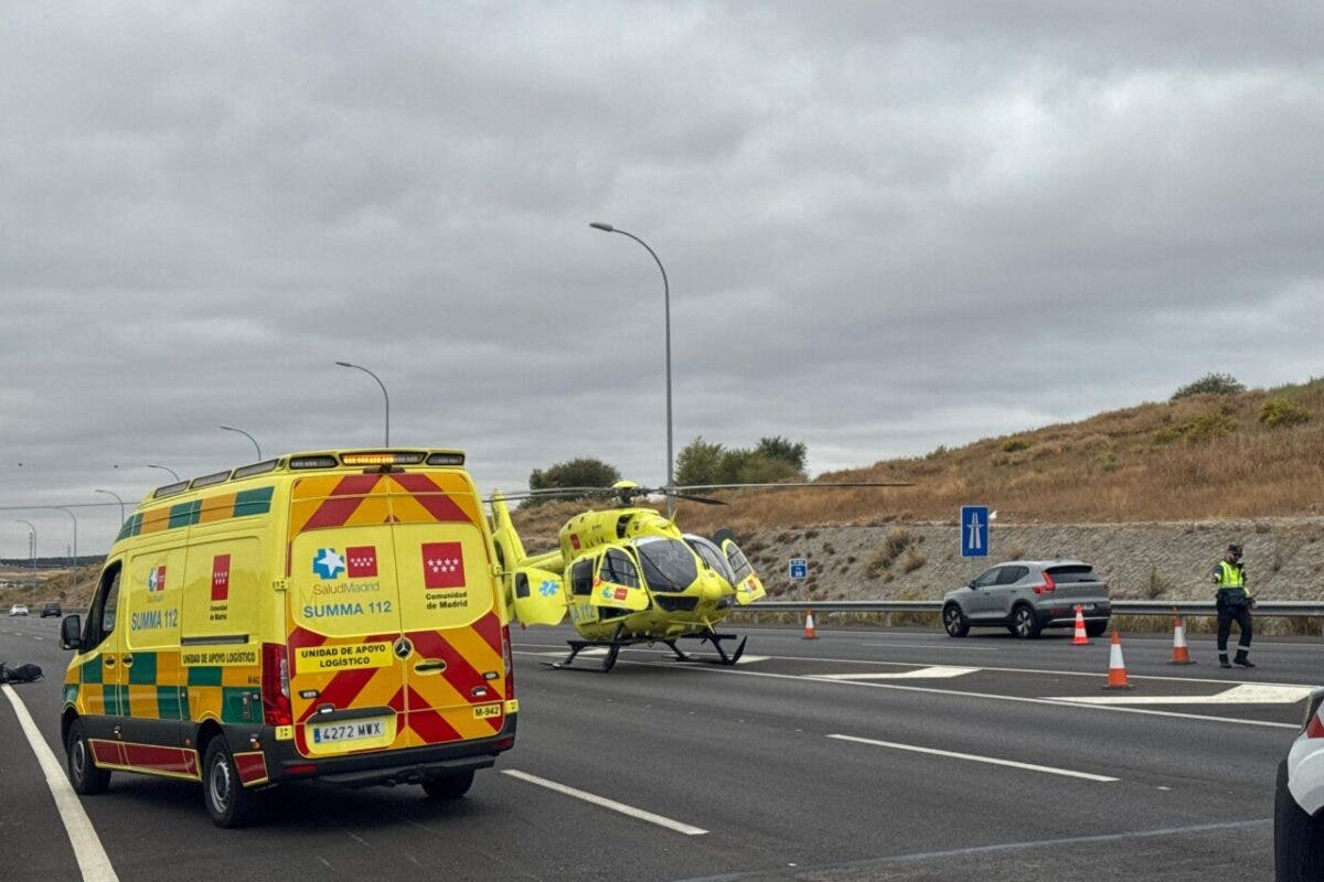 Grave un motorista de 22 años tras salirse de la vía en la M-50