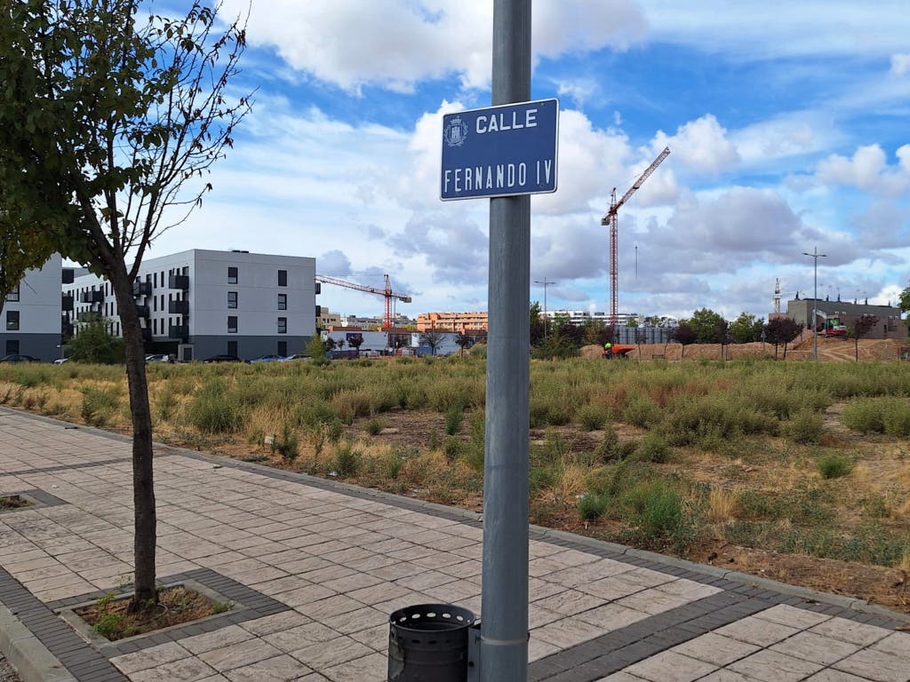 Alcalá de Henares cede dos parcelas a la Comunidad de Madrid para construir más de 200 viviendas de alquiler para jóvenes