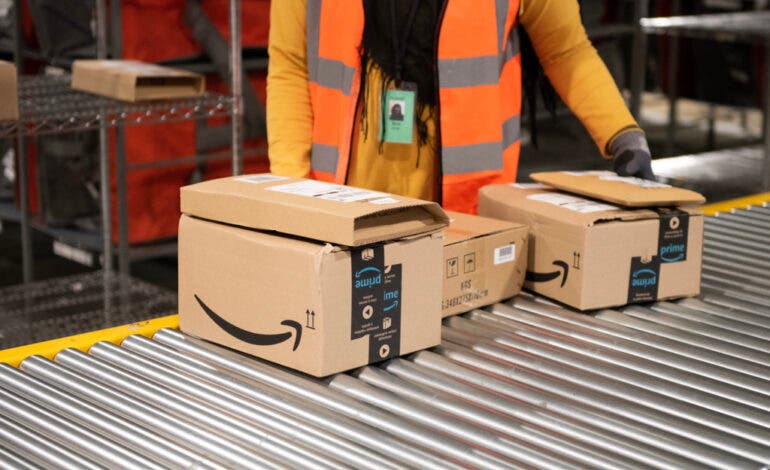Amazon anuncia un ERE en España que afectará a 1.200 trabajadores de sus oficinas en Madrid y Barcelona