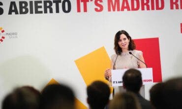 Ayuso viaja a Texas para atraer inversión tecnológica y asistir al GP de Fórmula 1 de Austin