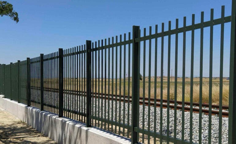 Adif vallará nuevos tramos de Cercanías en Coslada, Alcalá, Meco y Azuqueca