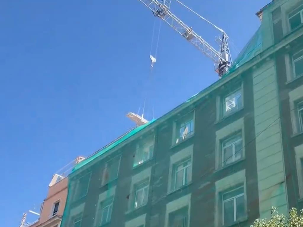 La Justicia investiga ya el derrumbe del edificio que ha causado cuatro muertos en Madrid