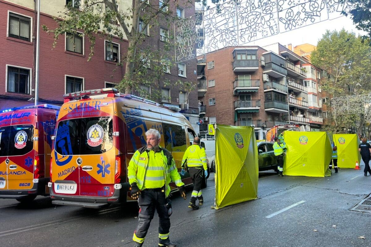 Detenido un conductor tras arrollar a dos jóvenes en Carabanchel: una chica sufre amputaciones en las piernas