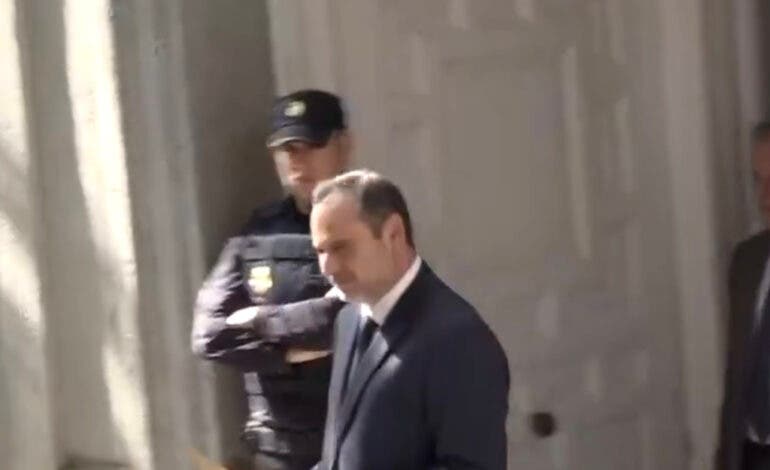 El Supremo mantiene en libertad a José Luis Ábalos y rechaza su ingreso en prisión provisional