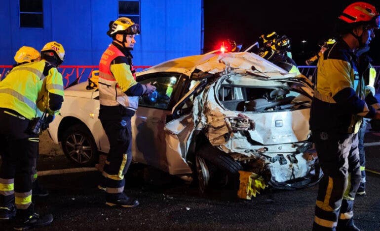 Herida grave una conductora de 45 años en un accidente múltiple en la M-45