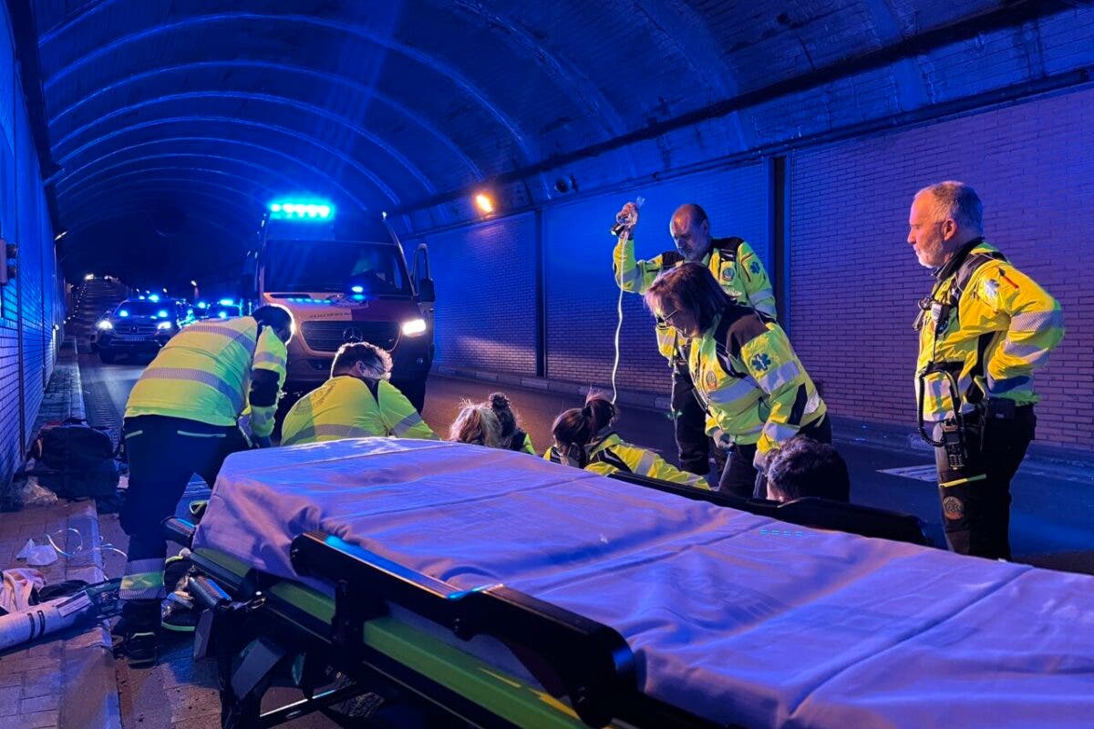 Herida grave una joven de 24 años al caerse de una bicicleta de alquiler en el túnel de Santa María de la Cabeza