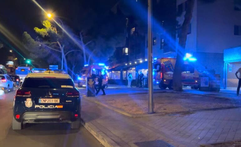 Herido grave un hombre de 39 años tras recibir un disparo en una urbanización de San Blas