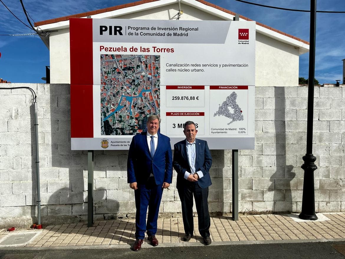 Inauguración de la remodelación del centro histórico en Pezuela de las Torres.