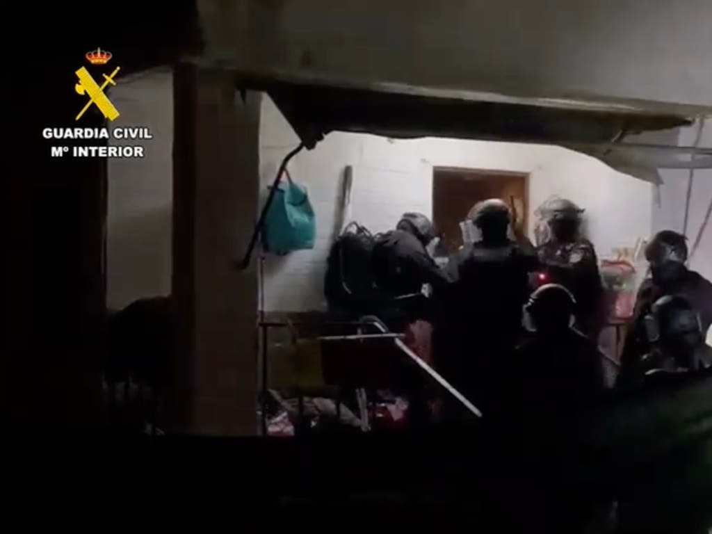 Cae en la Cañada Real un clan familiar que utilizaba a menores para distribuir la droga