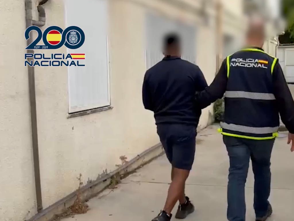 Cinco detenidos en Torrejón por un violento asalto en el parking de un centro comercial