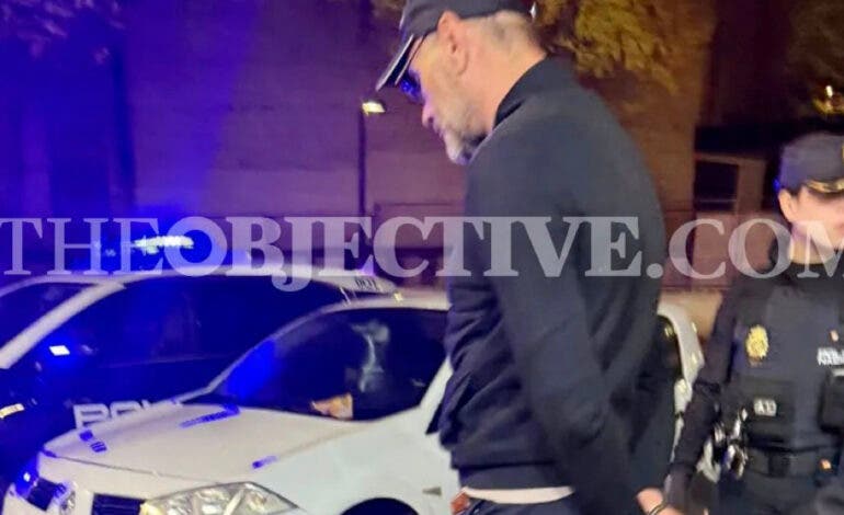 Detenido en Coslada tras colarse en la redacción de The Objective y robar el ordenador del director
