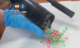 Golpe policial en Coslada, Parla, Collado Villalba y Vicálvaro contra una red que enviaba droga oculta en bombones y juguetes para gatos