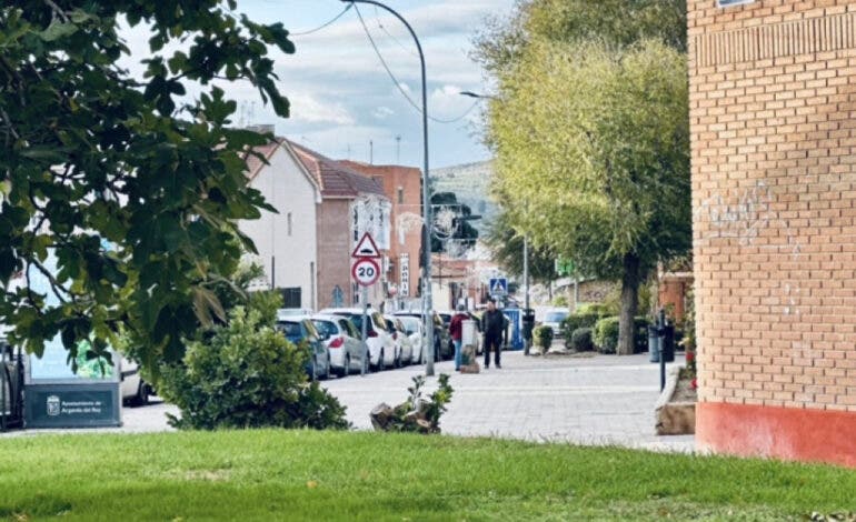 La Poveda, en Arganda, volverá a tener cajero automático más de una década después