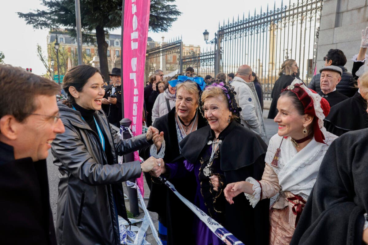 Ayuso recibe el alta tras ser trasladada al hospital por una gastroenteritis durante la misa de la Almudena