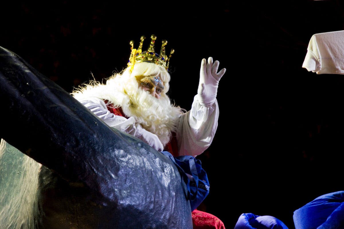 Los vecinos del Barrio del Puerto de Coslada estallan: «Un año más sin cabalgata de Reyes»