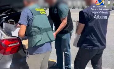 Cae en Coslada una red que eludía el IVA en la venta online de móviles simulando estar en Andorra