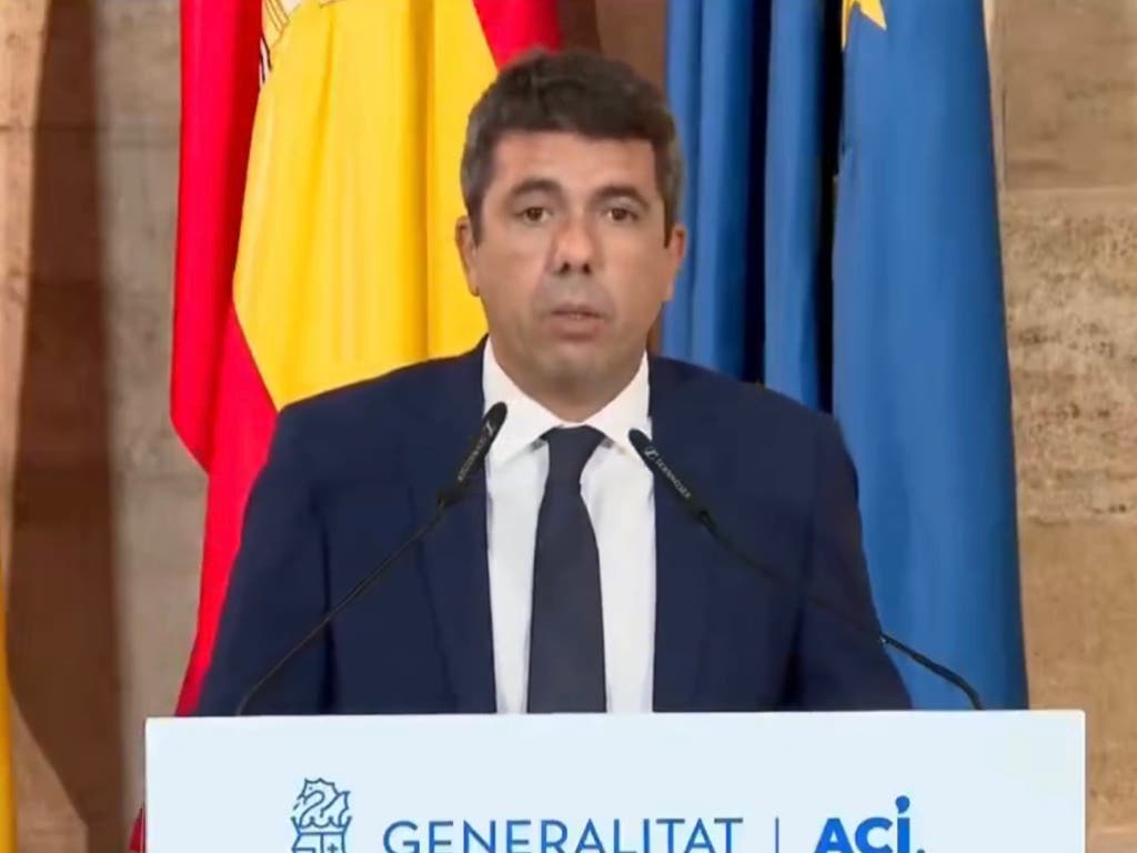 Carlos Mazón dimite por su gestión de la dana: «Voy a vivir con los errores de aquel día toda mi vida»