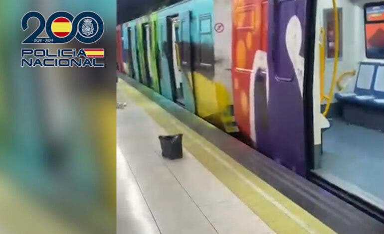 Detenidos 19 grafiteros por causar daños en vagones del Metro de Madrid la noche de Halloween