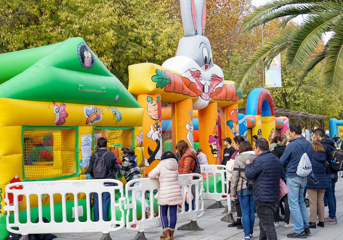 Castillos hinchables, juegos, talleres y espectáculos… Torrejón celebra este sábado el Día de la Infancia