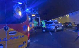 Muere un motorista tras chocar contra un vehículo de conservación de carreteras en el túnel de la M-23