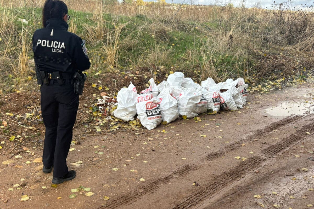 Azuqueca intensifica el control contra el abandono de escombros en la vía pública