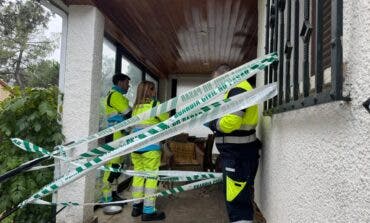 Hallan muertos a un hombre y una mujer con signos de violencia en un chalet de Alpedrete